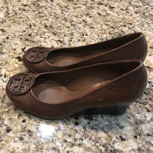 Tory Burch Shoes - Tory Burch wedge size 8m Tory Burch Shoes - Tory Burch wedge size 8m